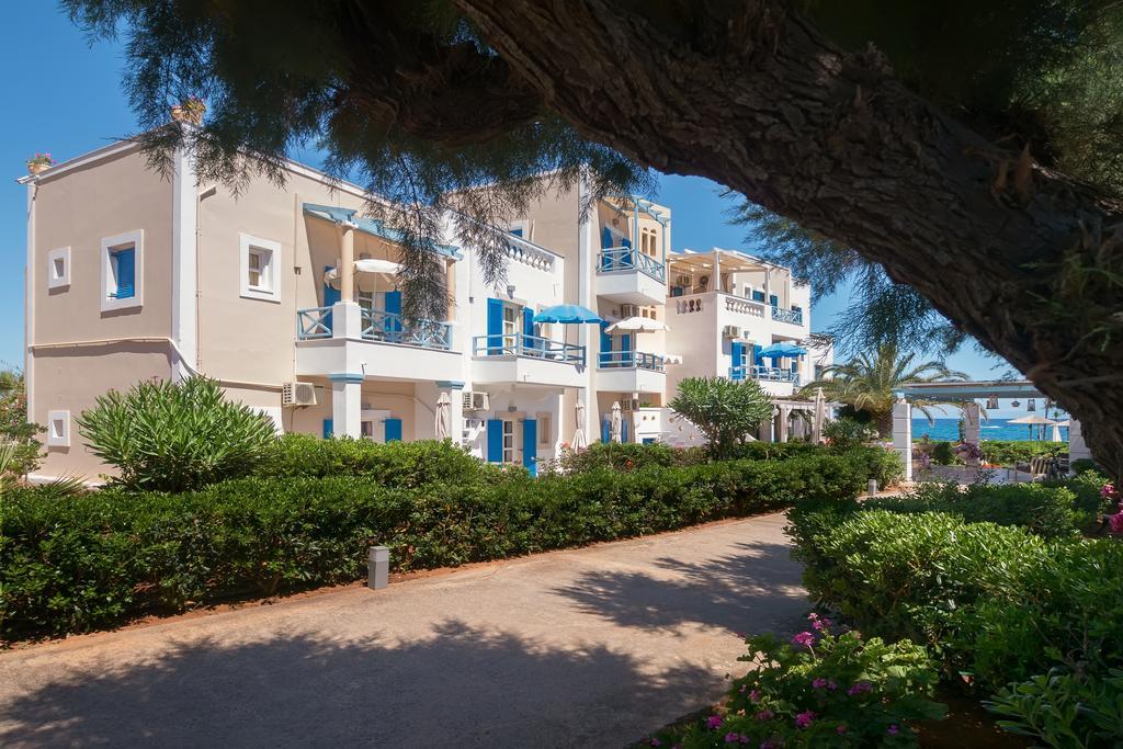 Pyrgos Beach Hotel Apartments มาเลีย ภายนอก รูปภาพ