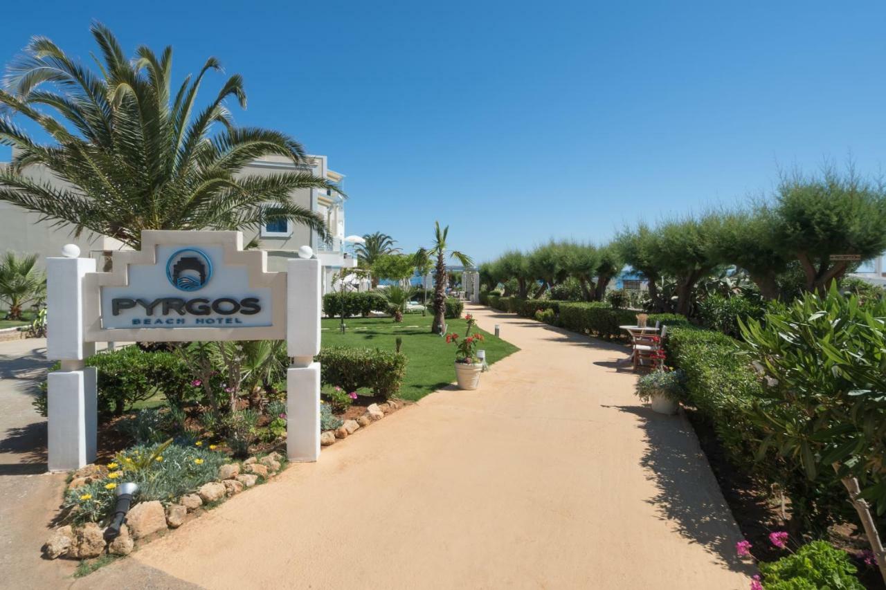 Pyrgos Beach Hotel Apartments มาเลีย ภายนอก รูปภาพ