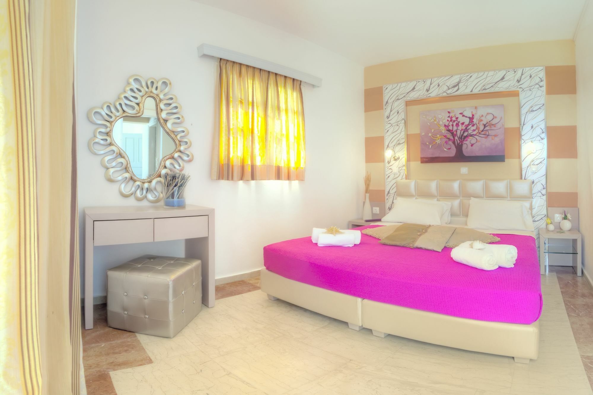 Pyrgos Beach Hotel Apartments มาเลีย ภายนอก รูปภาพ